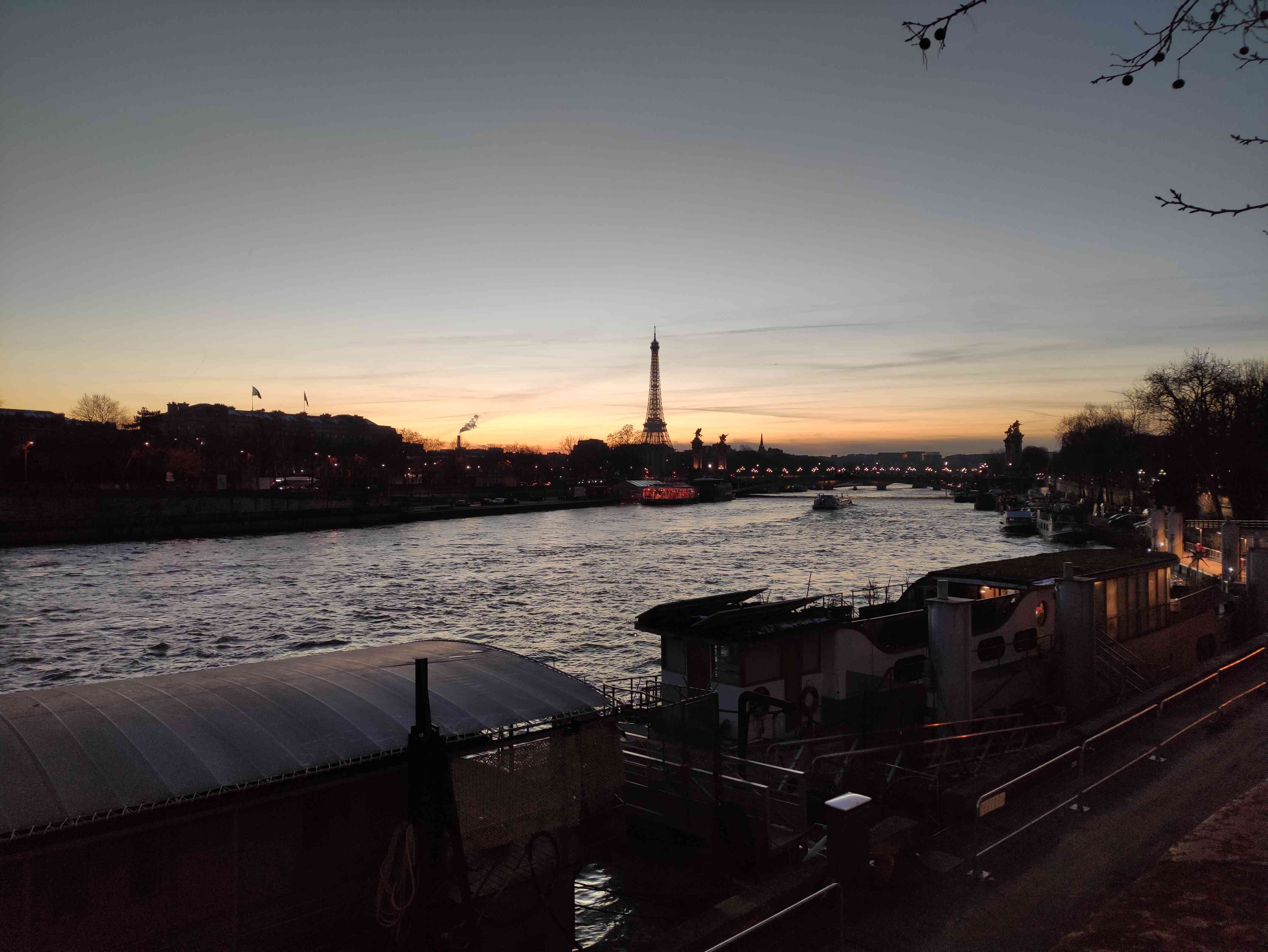 Sena anochecer Effiel